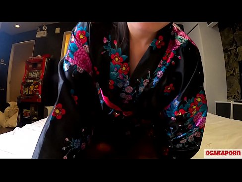❤️ Ung cosplay tjej älskar sex till orgasm med en spruta i en hästskötare och en avsugning. Asiatisk tjej med hårig fitta och vackra bröst i traditionell japansk dräkt i amatörvideo som visar onani med knullleksaker. Sakura 3 OSAKAPORN. Pornvideo at sv.yh9n.top ❤