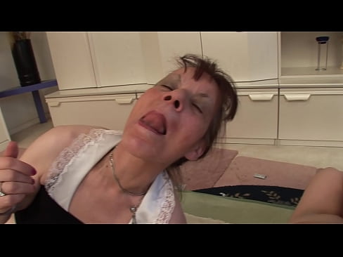 ❤️ Två mormödrar och en farfar har en trekant Pornvideo at sv.yh9n.top ❤
