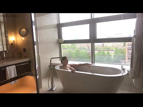 ❤️ Enorm babe som passionerat runkar av sin fitta i badrummet Pornvideo at sv.yh9n.top ❤