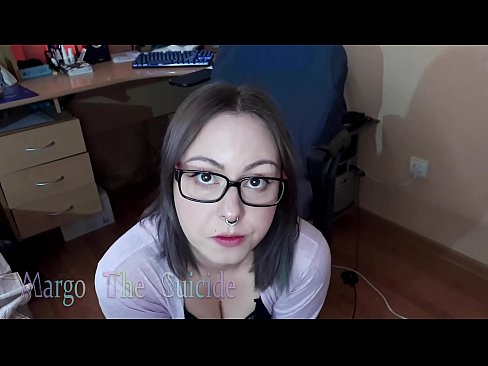 ❤️ Sexig tjej med glasögon suger Dildo djupt på kamera Pornvideo at sv.yh9n.top ❤
