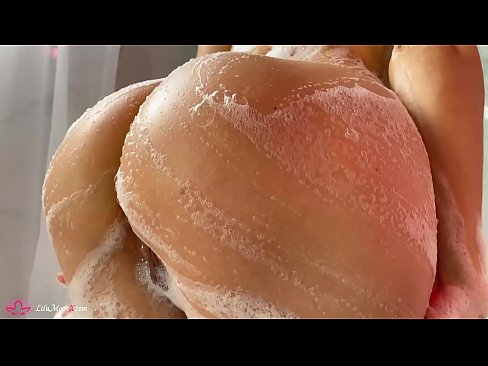 ❤️ Brunette onanerar fittan med vibrator till intensiv orgasm i duschen Pornvideo at sv.yh9n.top ❤